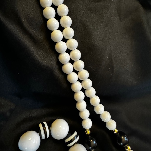 SET Necklace 22 in Bracelet 6.5 to 7in stretchy Chunky Fun Trendy In Tou… - Picture 10 of 11